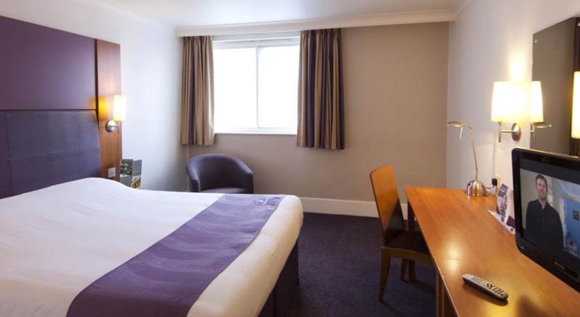 Premier Inn Uttoxeter Pokój zdjęcie