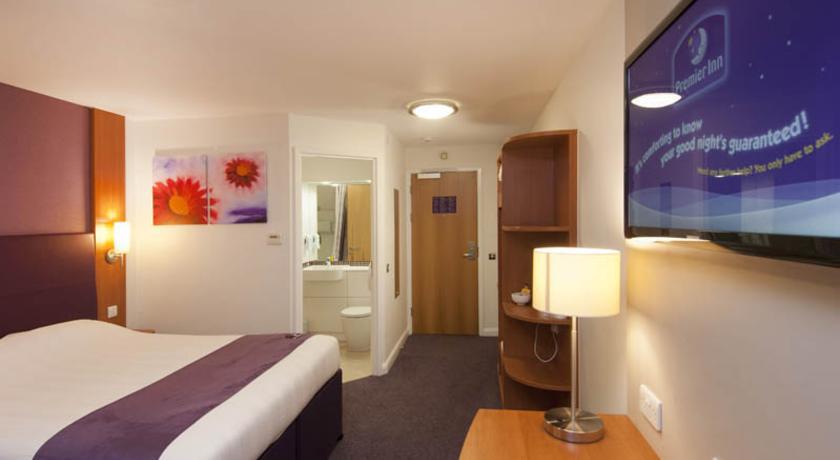 Premier Inn Uttoxeter Zewnętrze zdjęcie