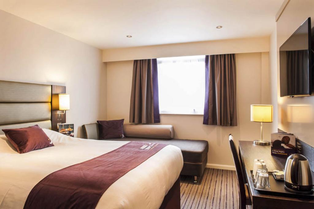 Premier Inn Uttoxeter Zewnętrze zdjęcie