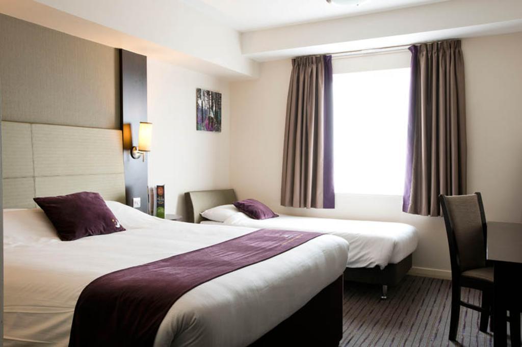 Premier Inn Uttoxeter Zewnętrze zdjęcie