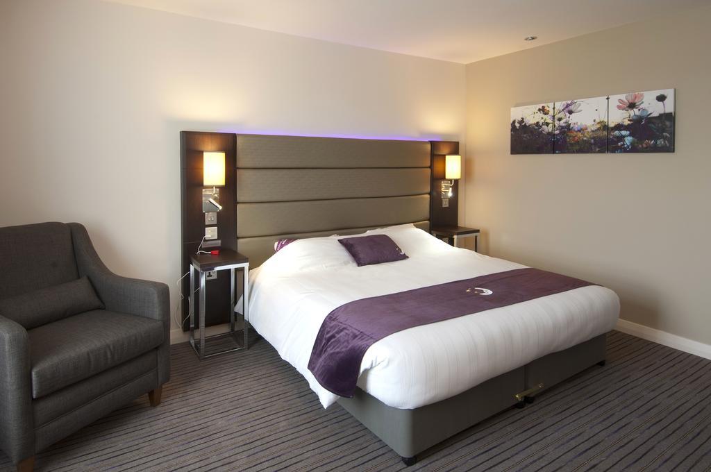Premier Inn Uttoxeter Zewnętrze zdjęcie