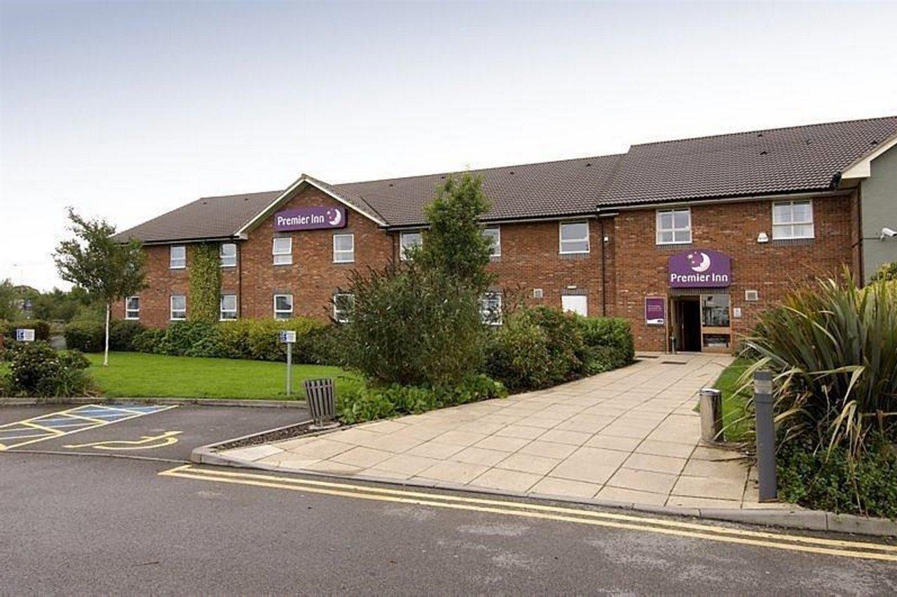 Premier Inn Uttoxeter Zewnętrze zdjęcie