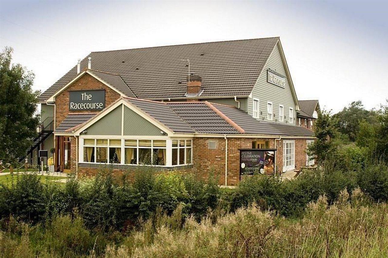Premier Inn Uttoxeter Zewnętrze zdjęcie