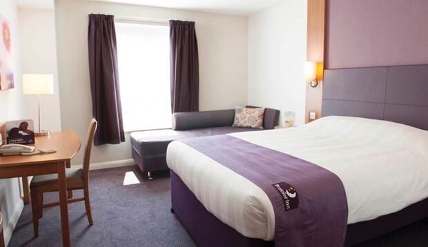 Premier Inn Uttoxeter Zewnętrze zdjęcie